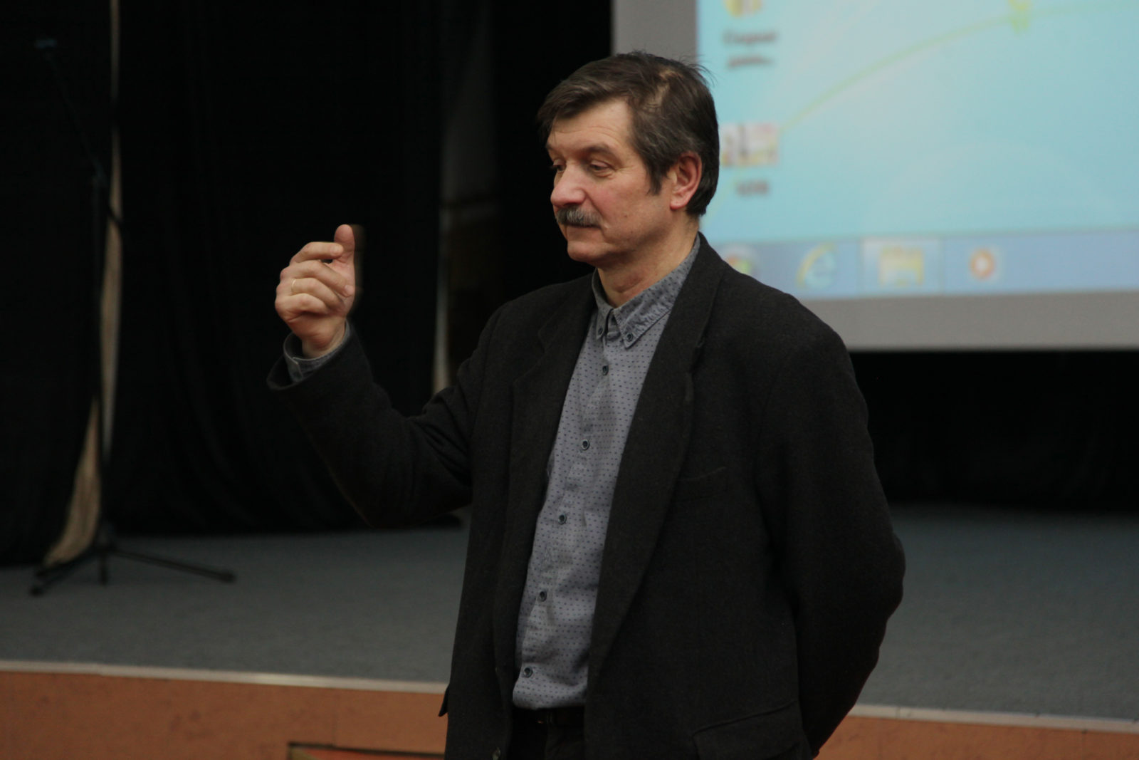 Ассоциация документального кино СК РФ представила фильм  «Забайкальская Одиссея» в Вятском университете